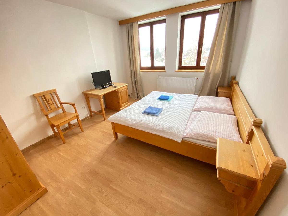 Hotel Zlaty Chlum Česká Ves Buitenkant foto