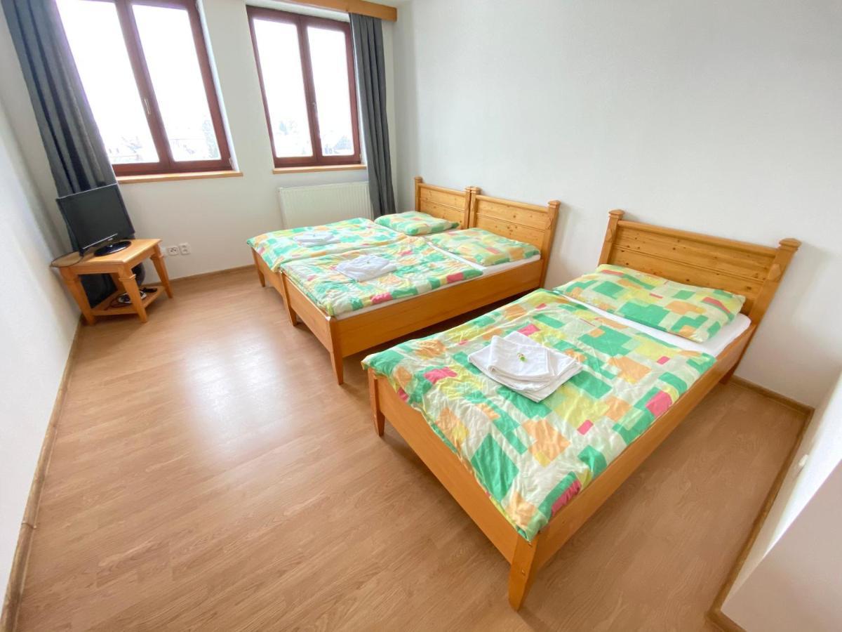 Hotel Zlaty Chlum Česká Ves Buitenkant foto