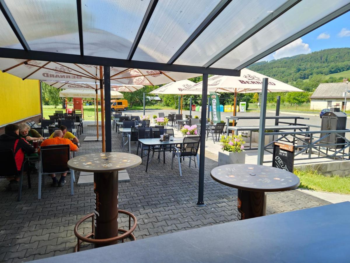 Hotel Zlaty Chlum Česká Ves Buitenkant foto