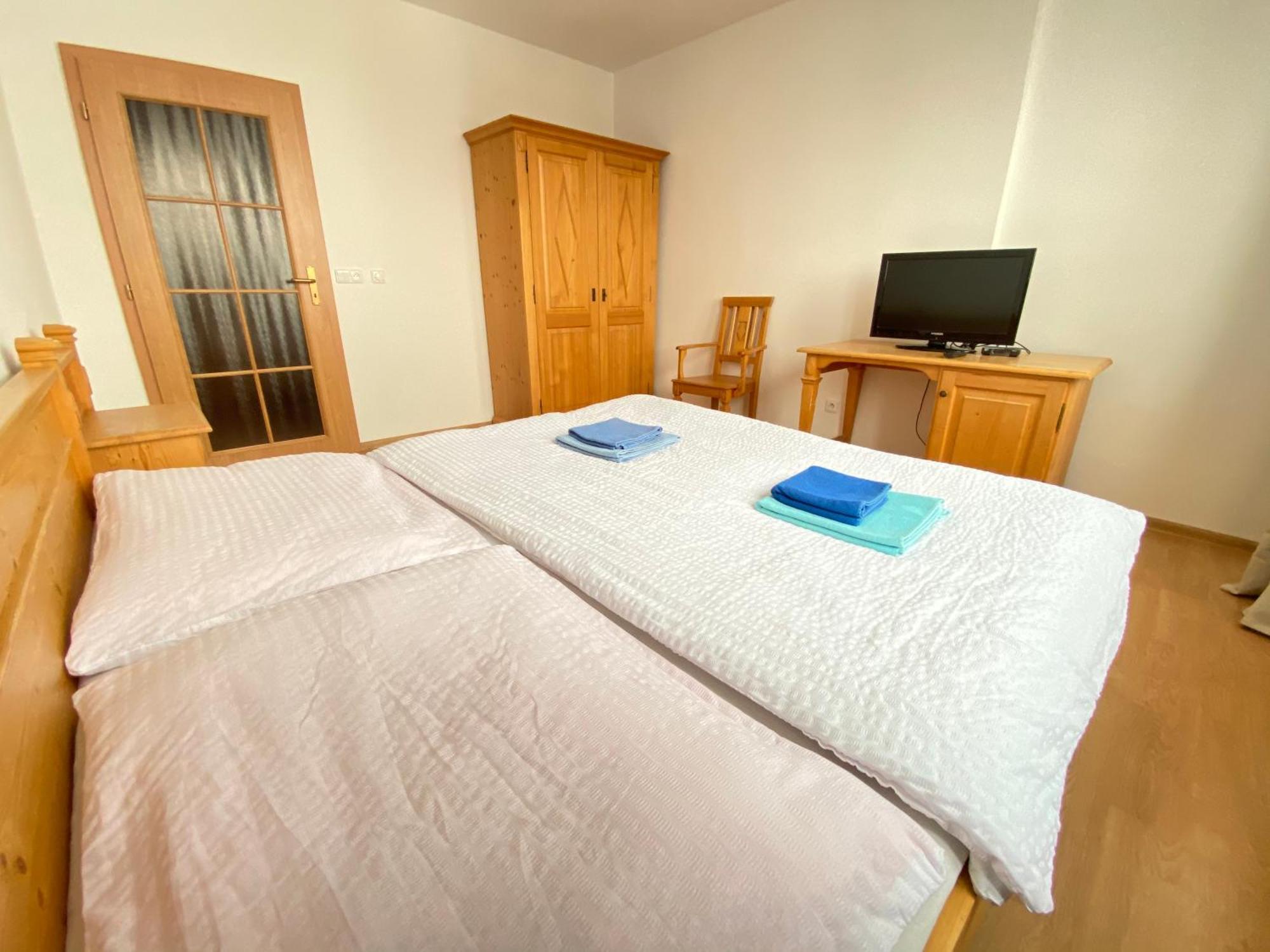 Hotel Zlaty Chlum Česká Ves Buitenkant foto